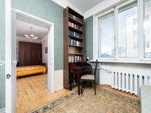4-КОМНАТНАЯ КВАРТИРА НАПРОТИВ ХИЛТОНА, ОТ СОБСТВЕННИКА