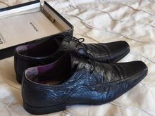 Meeste ülikonnakingad Burton Menswear London