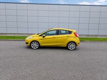 Ford Fiesta 1.0 74 кВт