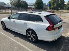 Volvo V90 Plus Dark 2023a MUDEL