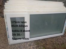Plastikaknad