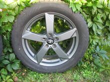 Valuveljed Toyota RAV4, rehvid 235/55/R18