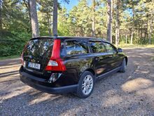 Volvo V70 D5