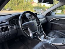 Volvo V70 Facelift 2.0 R5 D3 100kW, JÄRELMAKS!