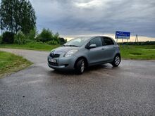 Toyota Yaris 1.3 64KW, 2006.a. 146 000