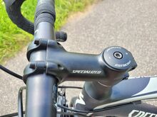 Specialized Amira täis süsinikraamiga