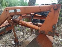 Фронтальный погрузчик