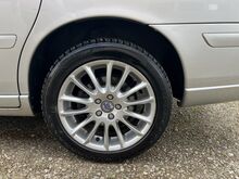 NELIKVEOLINE Volvo V70 2.4 D5 136kw, LISASOOJENDUS