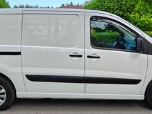 Peugeot Expert L2H1 Camper 2.0 R4 HDI 94кВт 2013 г.