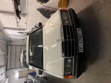 Mersedes-Benz 190