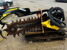 AVANT Digga Mini Trencher
