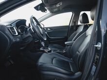 Kia Ceed 1.4 r4 103кВт