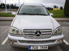 Mercedes-Benz ML270 120kw manuaal