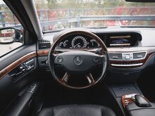 Mercedes-Benz S550 пакет AMG, регистрационный сбор оплачен