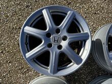 Honda (5x114,3) 17 tolli originaal valuveljed