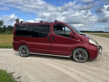 Opel Vivaro Tour