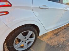 Peugeot 208 дизель