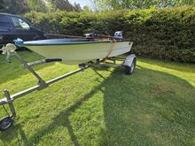 Финская моторная лодка 3,85 м + Evinrude 20/25 л.с. + прицеп