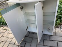 Vannitoa peegelkapp