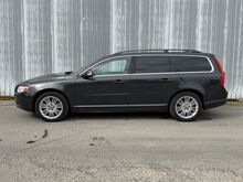 Volvo V70 Momentum 2.0 R5 D3 120kW, JÄRELMAKS!