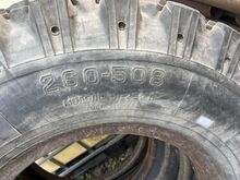 Грузовик ЗИЛ 130 новые шины 2 шт.