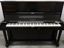 Pianiino / klaver Yamaha U1
