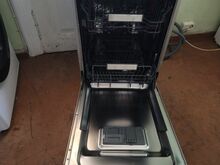 Посудомоечная машина Whirlpool из нержавеющей стали ширин�