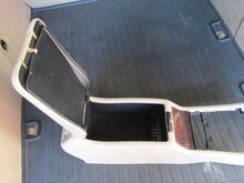 W210 Mercedes keskkonsool