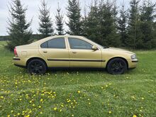 Volvo S60 125квт бензин
