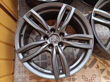 Распродажа! Красивые 18