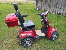 Neljarattaline elektriroller  Revolux RX-VF1