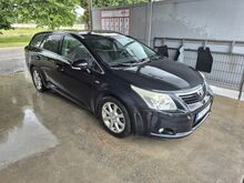 Toyota Avensis 2010a 2.2 130kw