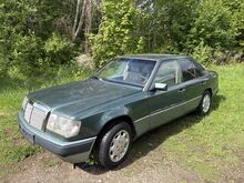 1991 Mercedes-Benz 200E W124 на запчасти