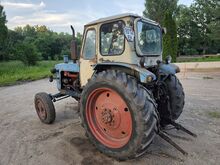 Traktor JUMZ-6 tervikuna või varuosadeks (KIIRE!)