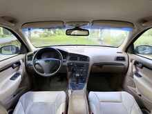 VOLVO S60 / AUTOMAAT / AVARIIVABA / TÜV 07.2027
