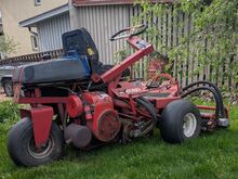 Профессиональная газонокосилка Toro GreenMaster 3