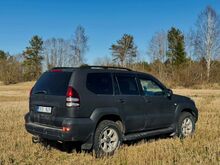 Toyota land Cruiser 120