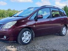 Toyota Corolla Verso 1,8 VVT-i 2003 a.