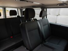 Volkswagen Caravelle, 9 kohta, automaat (rent)