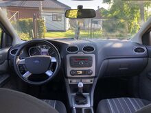 FORD FOCUS luukpära 2010