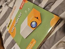 Mini kaasaskantav LED-projektor