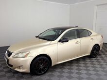 Lexus IS 220