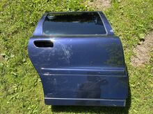 Volvo v70 uksed ja peegel