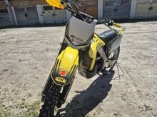Suzuki RMZ450 2006