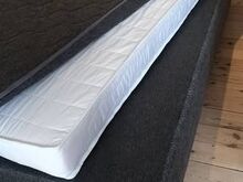 Müüa voodi 90 × 200 cm koos madratsi ja kattemadra