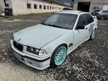 BMW E36 318i 85кВт