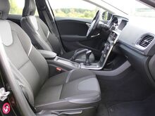Volvo V40 2.0 D4 140kW