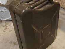 Металлическая топливная канистра 20 л