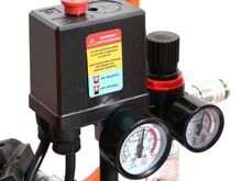 Õlivaba kompressor 100L 580L/min 3x2000W KD1394