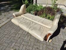 Diivan lahtikäiv pesukastiga